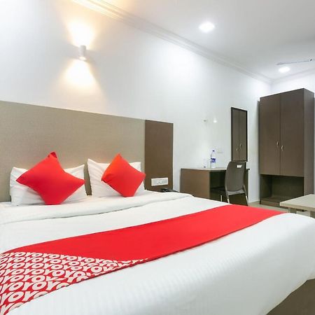 Collection O 74412 Ardaas Residency Hotell Mumbai Eksteriør bilde