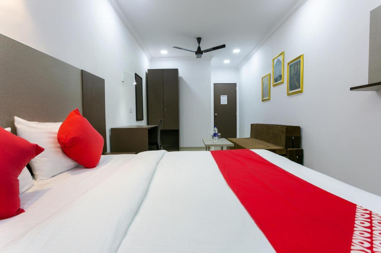 Collection O 74412 Ardaas Residency Hotell Mumbai Eksteriør bilde