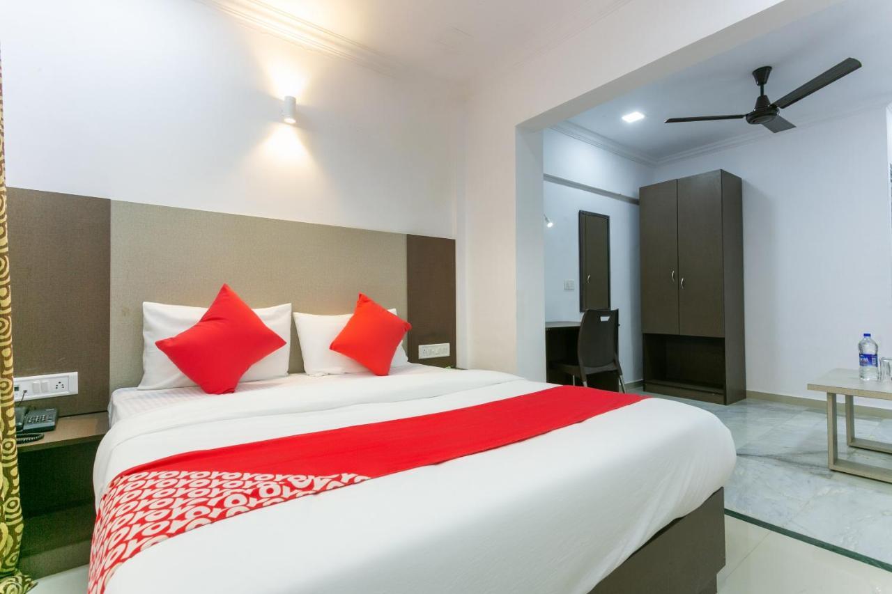 Collection O 74412 Ardaas Residency Hotell Mumbai Eksteriør bilde